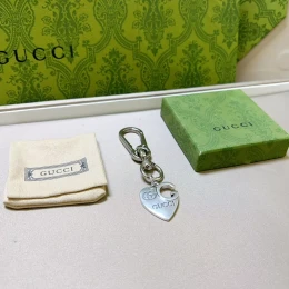 gucci key holder and boucle de sac s_12b1576